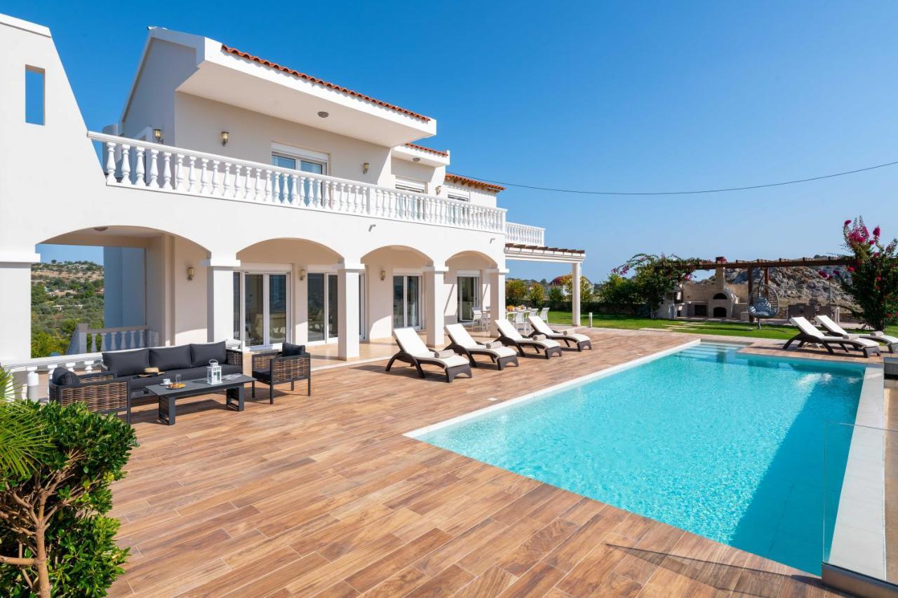 Villa Kamos アルハンゲロス エクステリア 写真