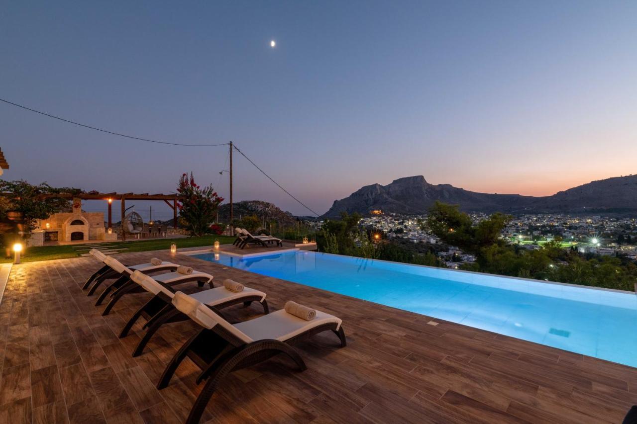 Villa Kamos アルハンゲロス エクステリア 写真