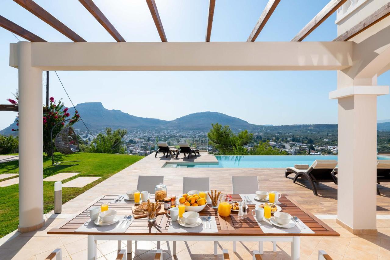 Villa Kamos アルハンゲロス エクステリア 写真