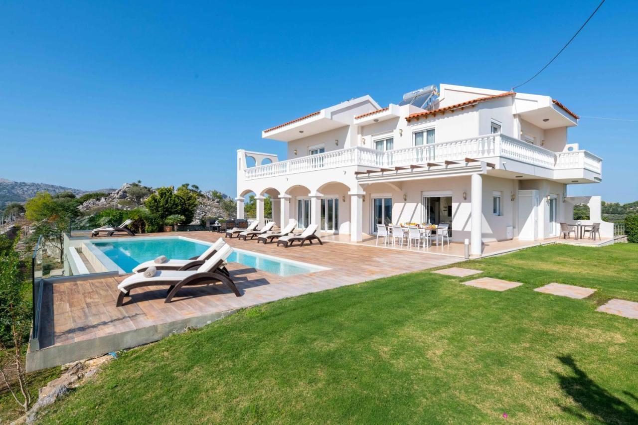 Villa Kamos アルハンゲロス エクステリア 写真